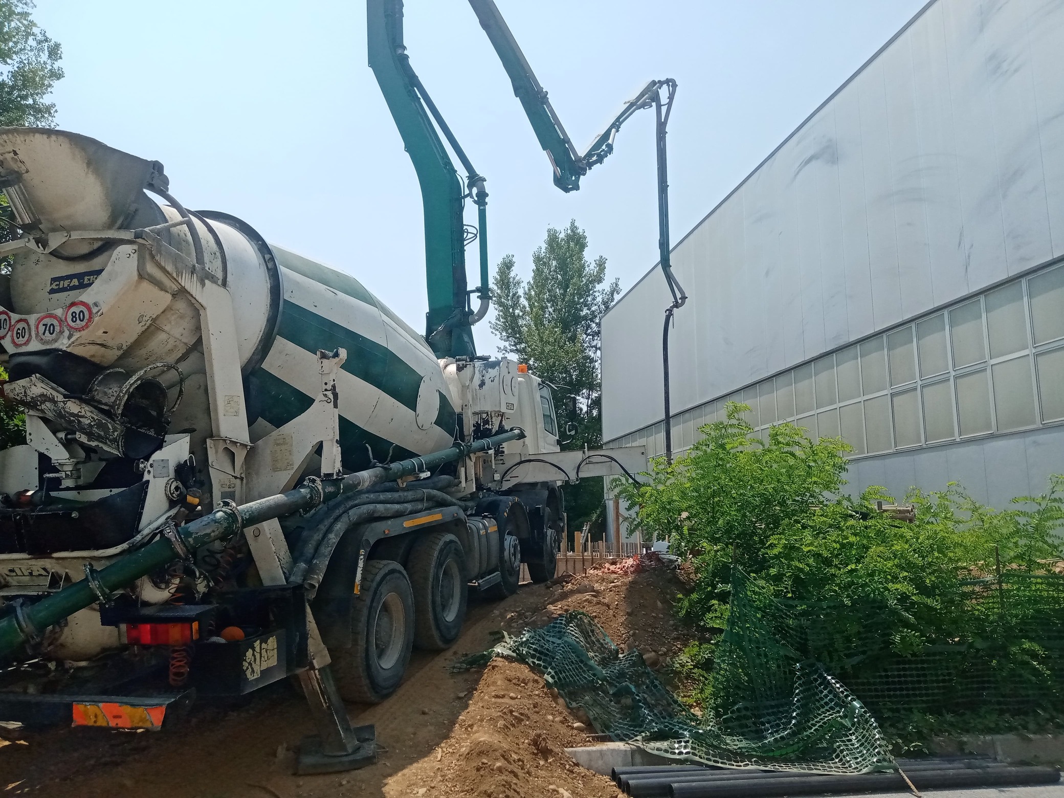 REALIZZAZIONE IMPIANTO ANTINCENDIO CON VASCA IN CALCESTRUZZO CARONI SPA CUNEO